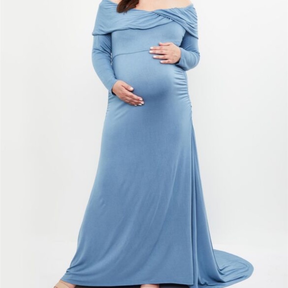 Motherhood maternity dress NWT!